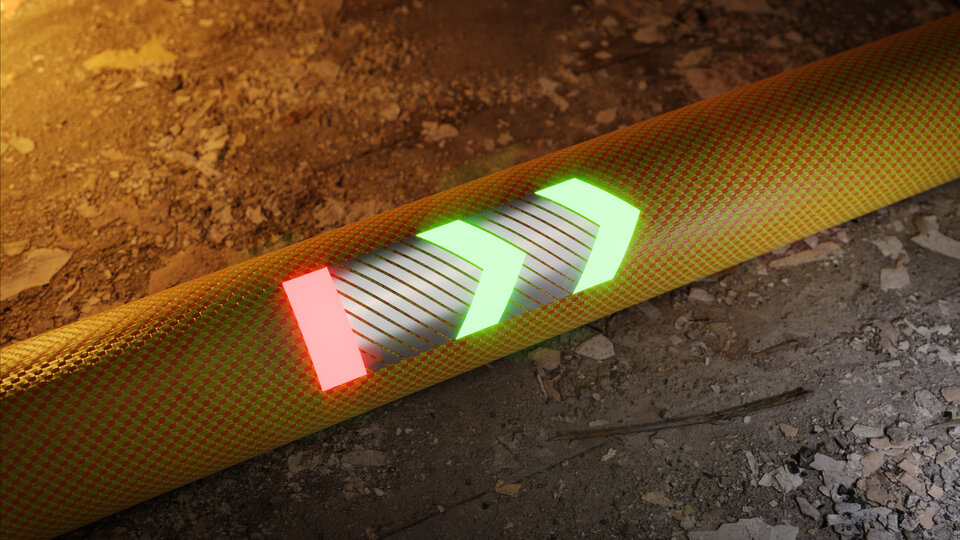 Buffalo Safety – Indoor attack hose with integrated safety reserve, phosphorescent and reflective direction arrows, increased visibility in smoke, orange/yellow, C42, red/green collars to prevent mix-ups, for hose bundle use